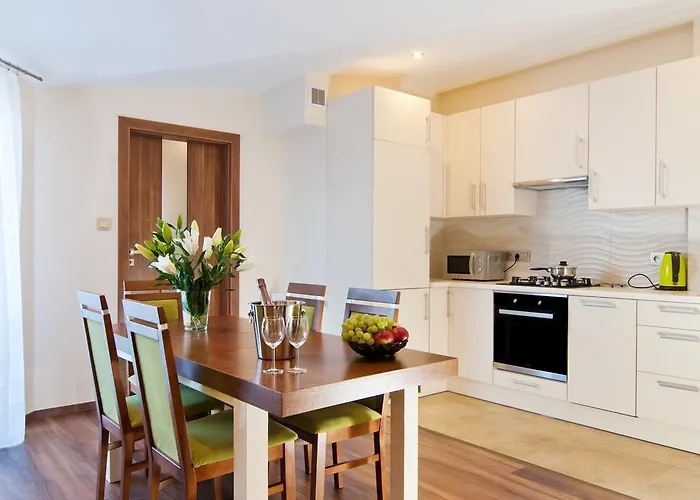 Apartahotel Bonerowska 5 3*