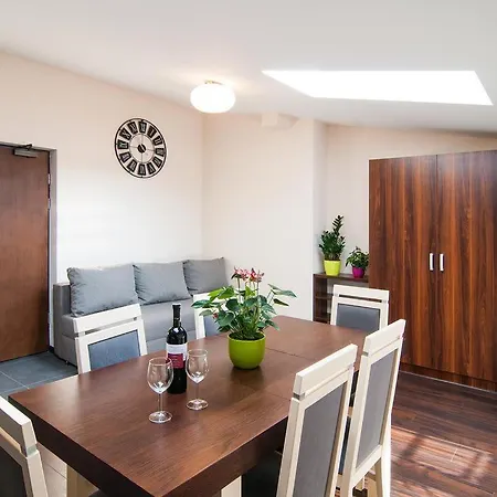 アパートホテル アパルタメンティ ボネロウスカ 5