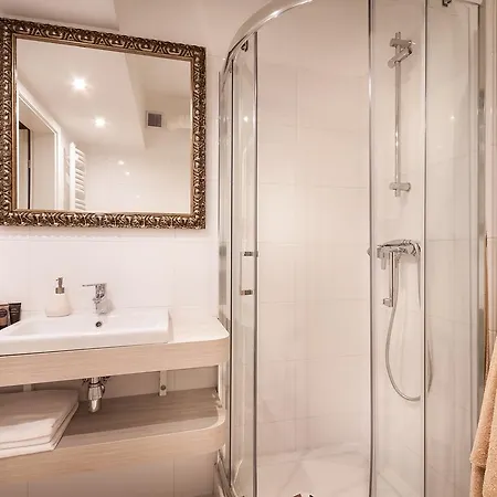 Bonerowska 5 3* Krakow