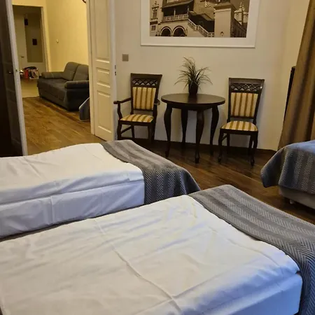 Bonerowska 5 4*